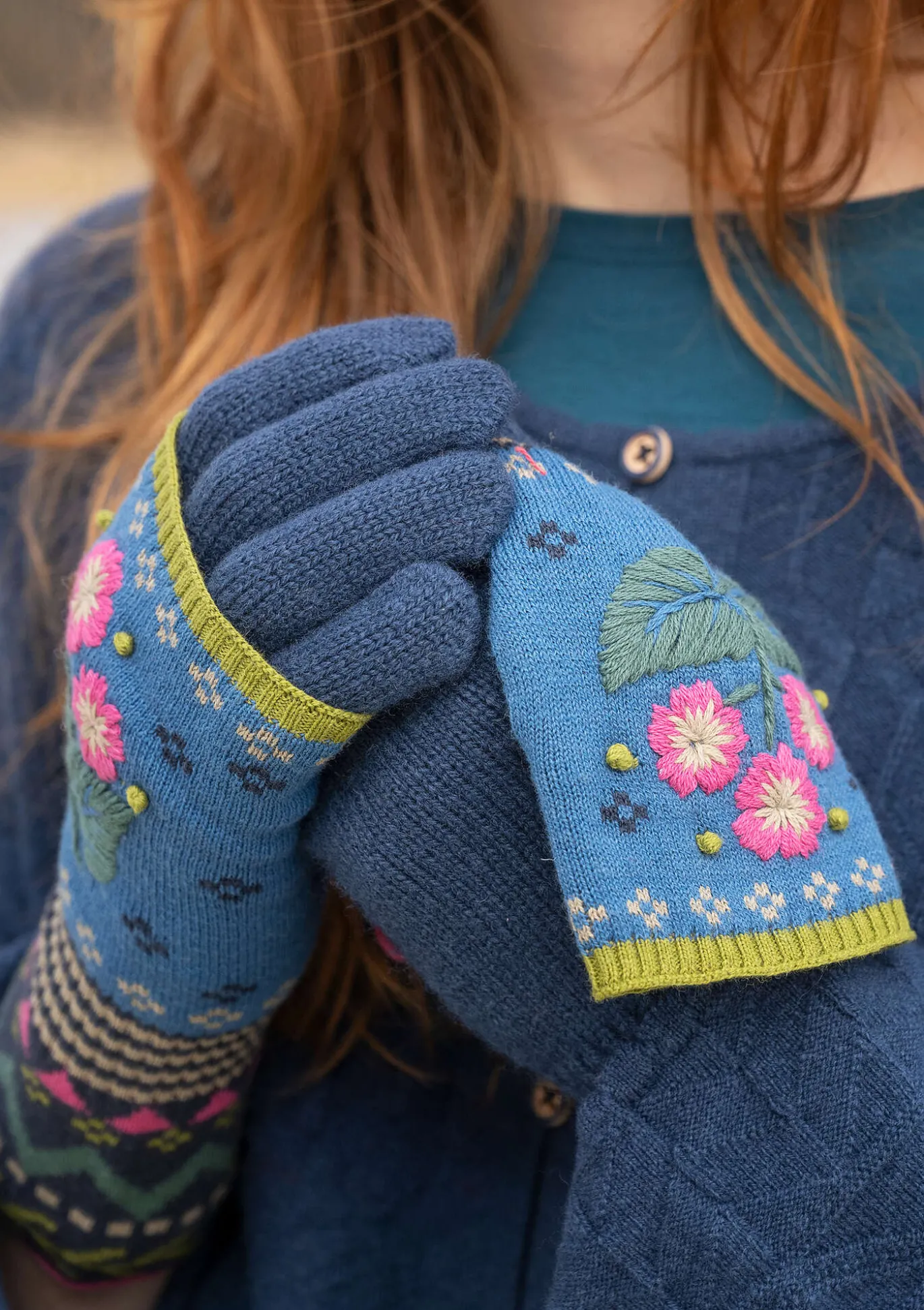 Gudrun Sjödén Handstulpen „Borealis“ aus Bio- und Recycling-Baumwolle/Wolle^ Accessoires
