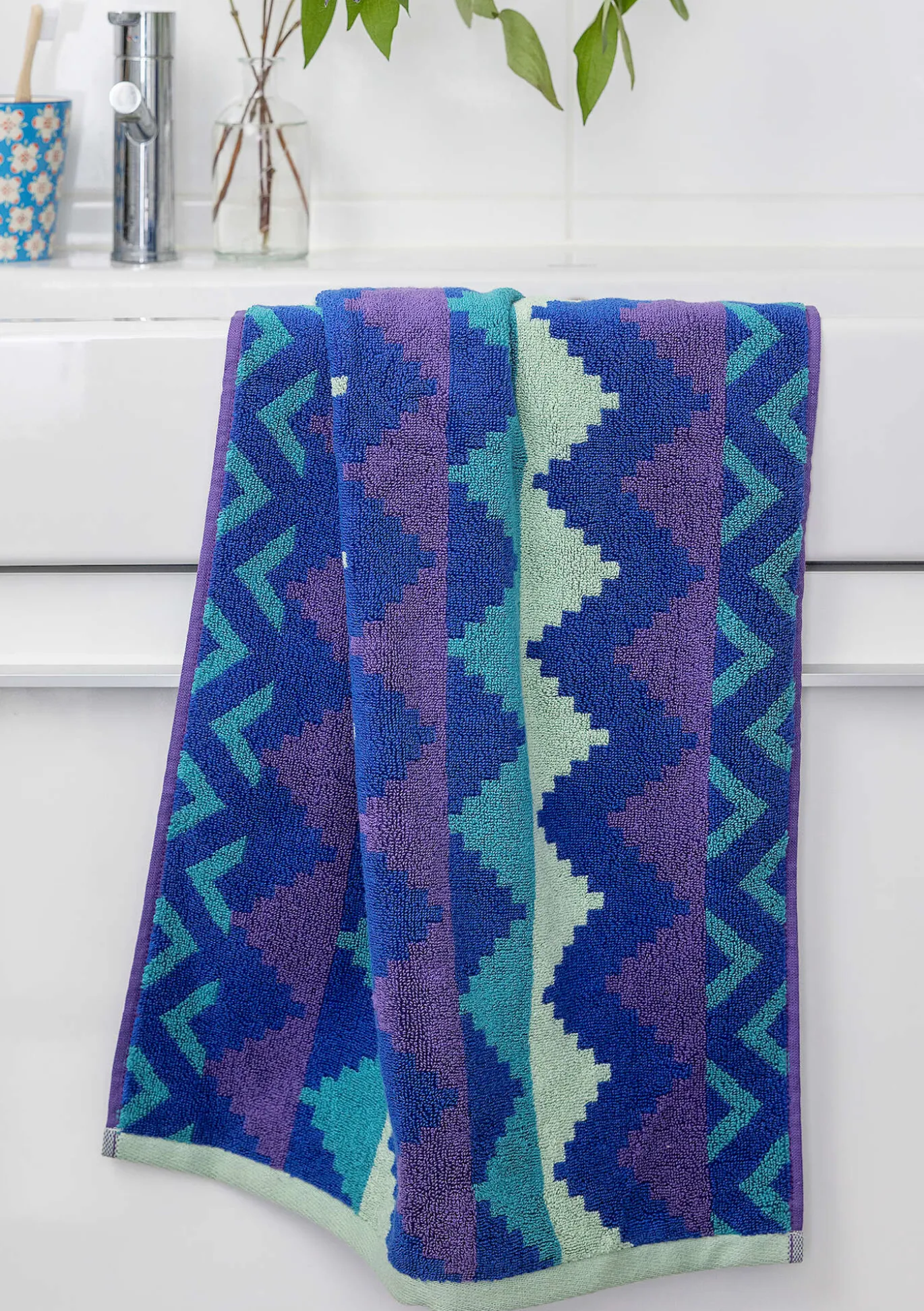 Gudrun Sjödén Handtuch „Peaks“ aus Bio-Baumwolle^ Frottee | Bad-Accessoires