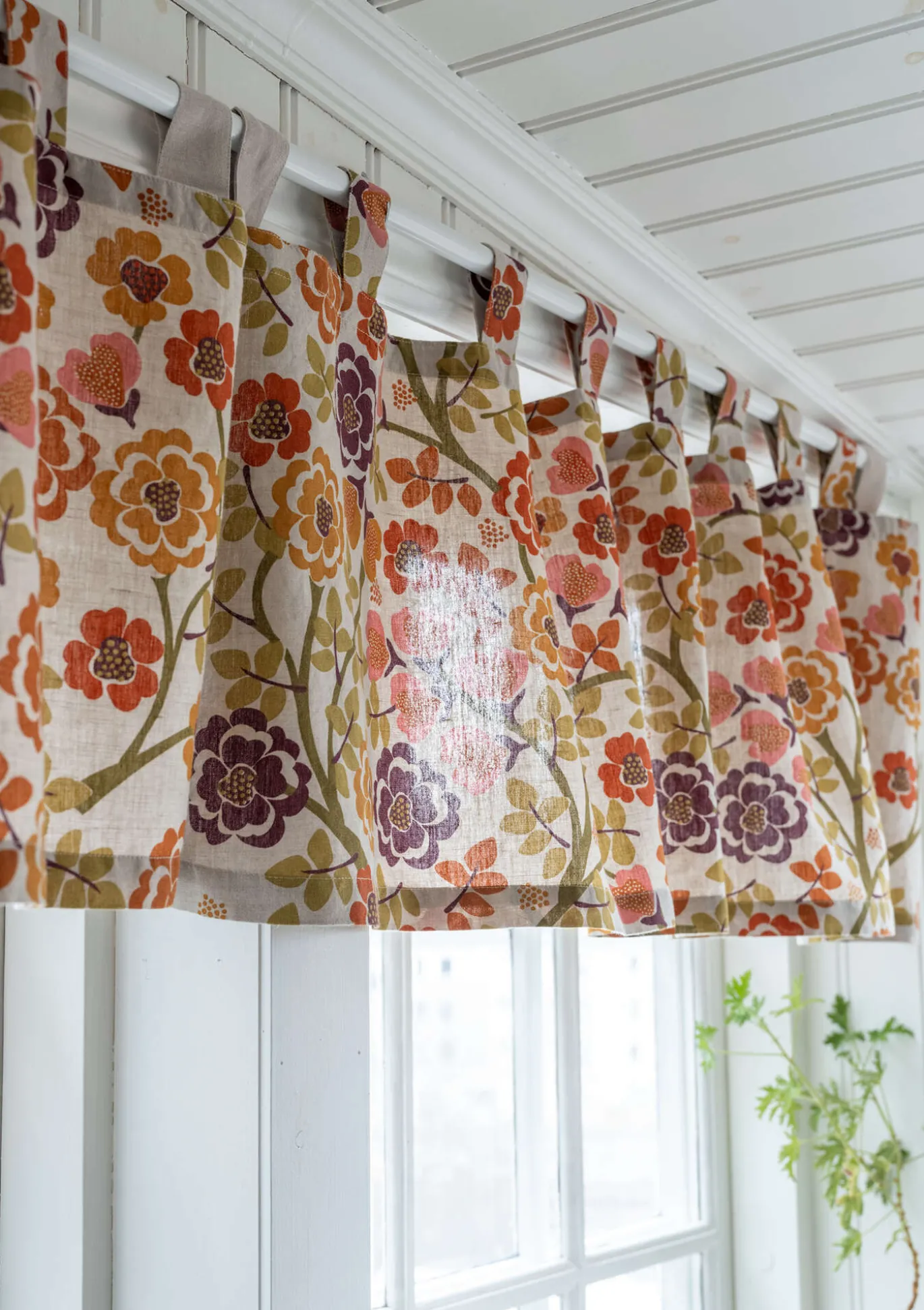 Gudrun Sjödén Kaffeehausgardine „Wild rose“ aus Leinen/Bio-Baumwolle^ Gardinen | Heimtextilien