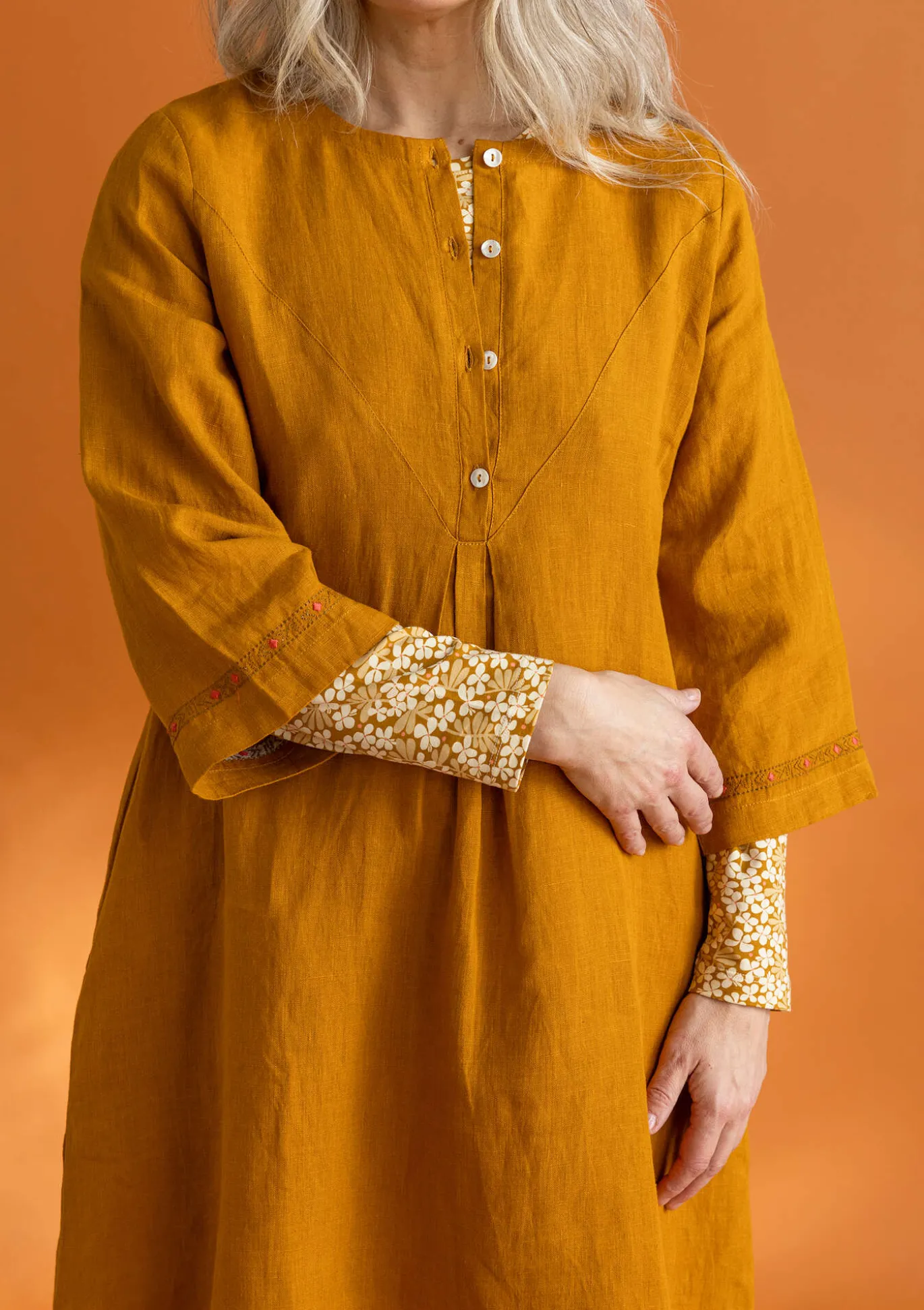 Gudrun Sjödén Kleid „Asta“ aus Leinengewebe^ Kleider