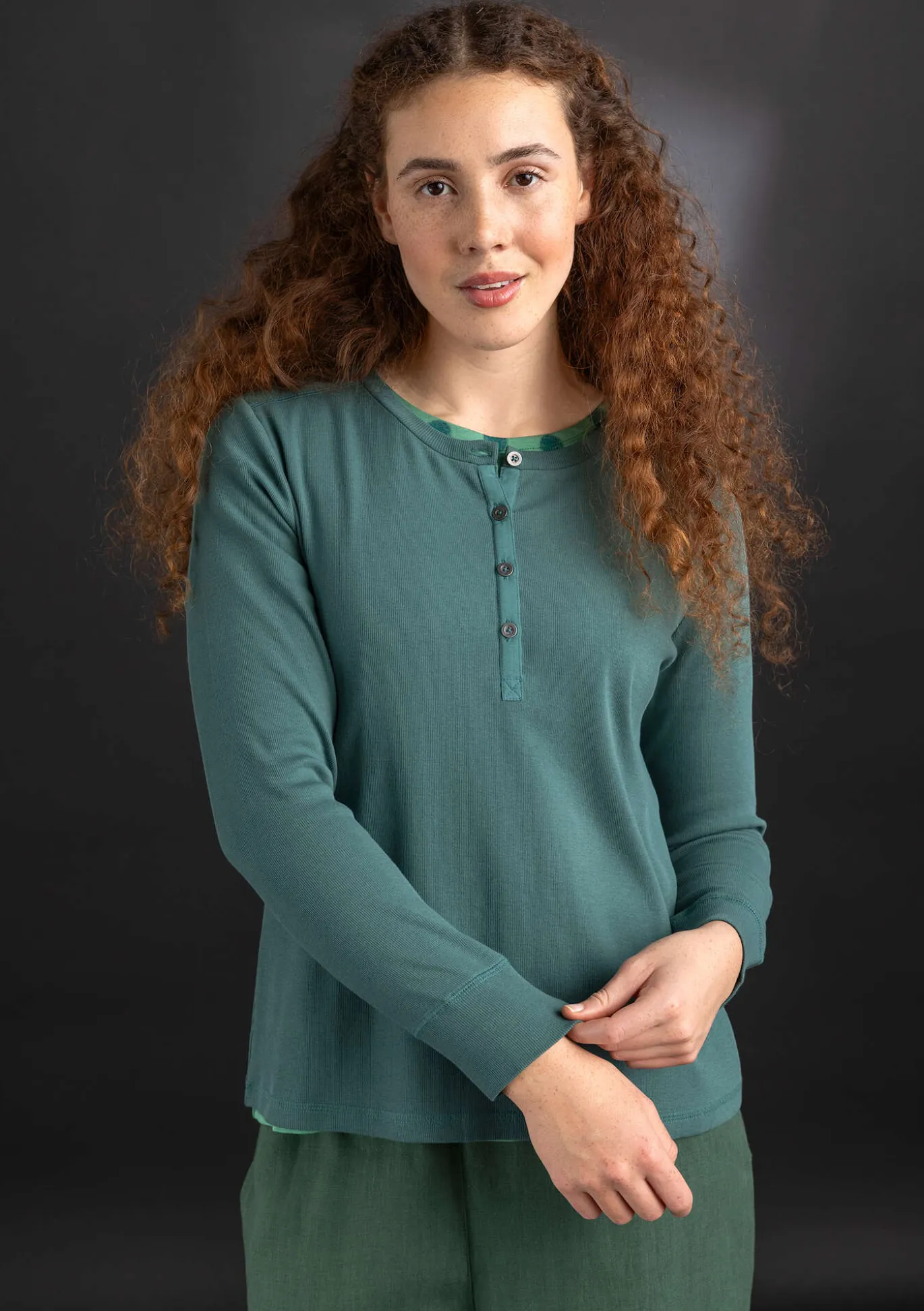 Gudrun Sjödén Knopfleistenshirt aus Bio-Baumwollripp^ Pullover & Shirts