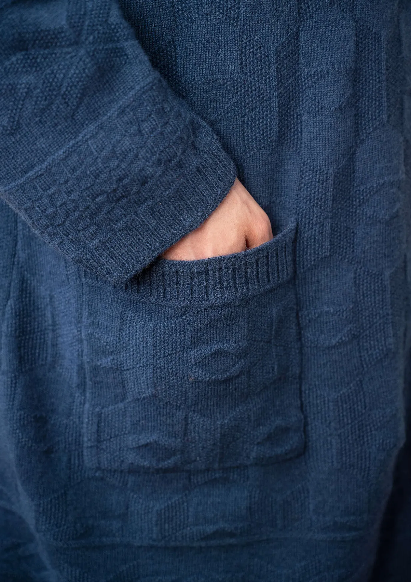 Gudrun Sjödén Langstrickjacke „Capella“ aus Lammwolle^ Strickjacken