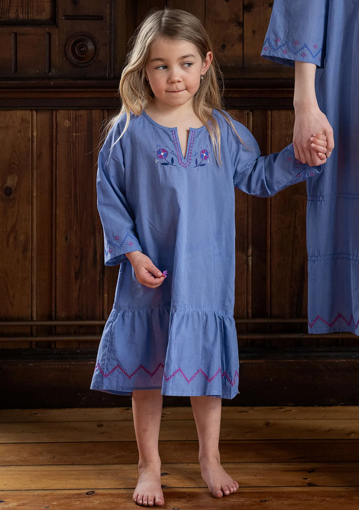 Gudrun Sjödén Mädchen-Nachthemd „Twinkle“ aus Bio-Baumwolle^ Wäsche & Loungewear