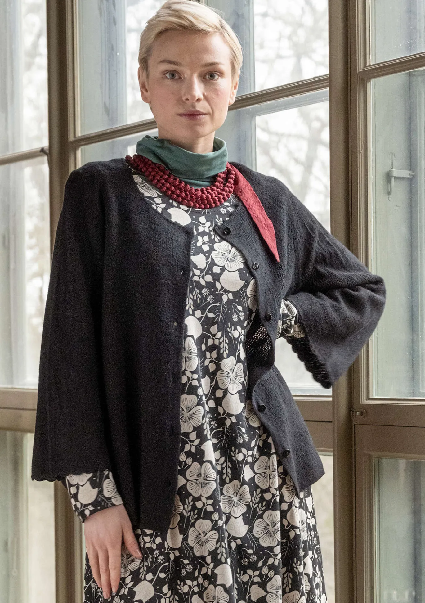 Gudrun Sjödén Pointelle-Strickjacke „Blomstra“ aus Bio-Wolle^ Strickjacken