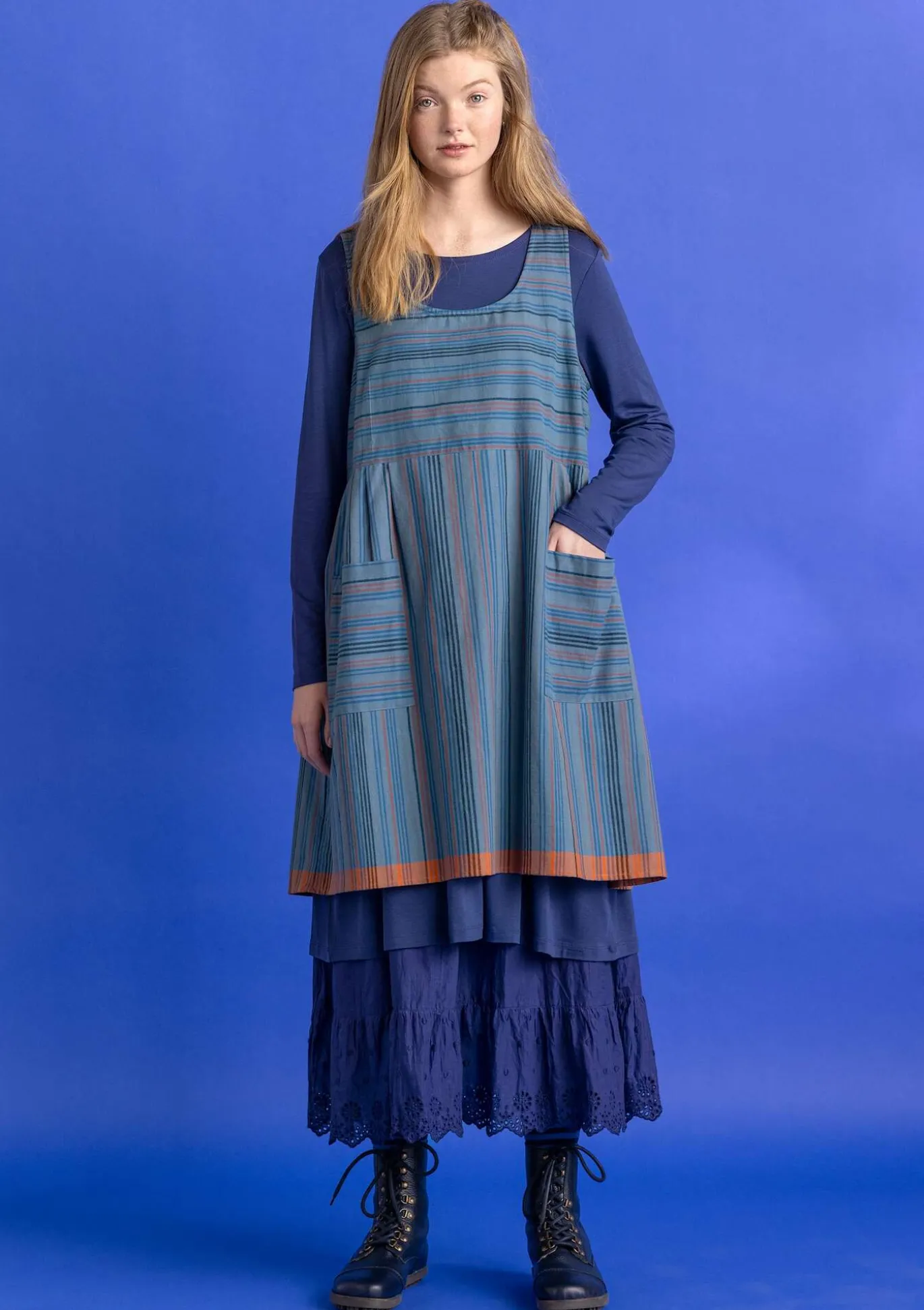 Gudrun Sjödén Schürzenkleid „Ava“ aus Bio-Baumwollgewebe^ Kleider