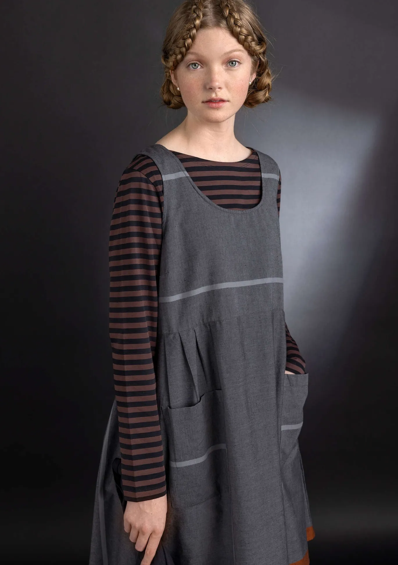Gudrun Sjödén Schürzenkleid „Ava“ aus Bio-Baumwollgewebe^ Kleider