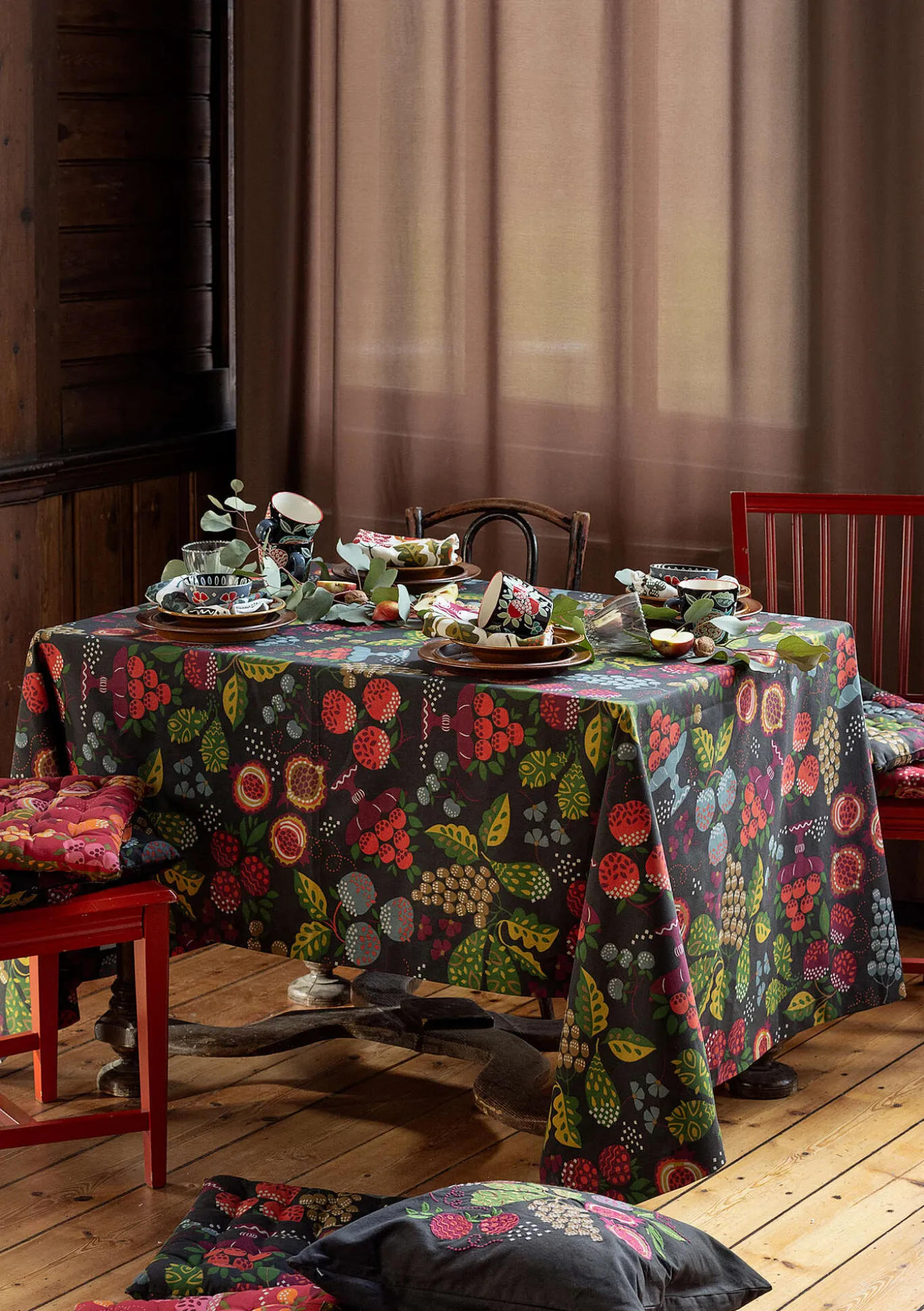 Gudrun Sjödén Tischdecke „Fruits“ aus Bio-Baumwolle^ Tischdecken & -läufer | Küche & Esszimmer