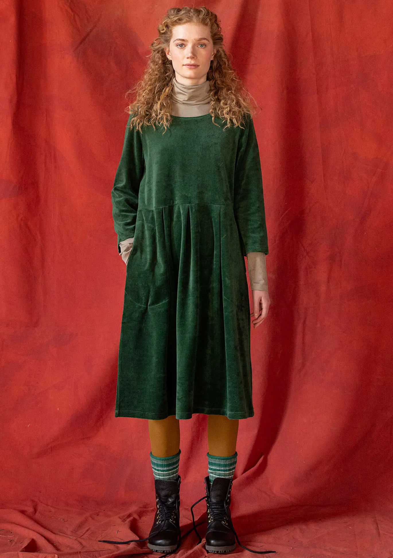 Gudrun Sjödén Velourskleid „Fyrverkeri“ aus Bio-Baumwolle/Recycling-Polyester^ Kleider