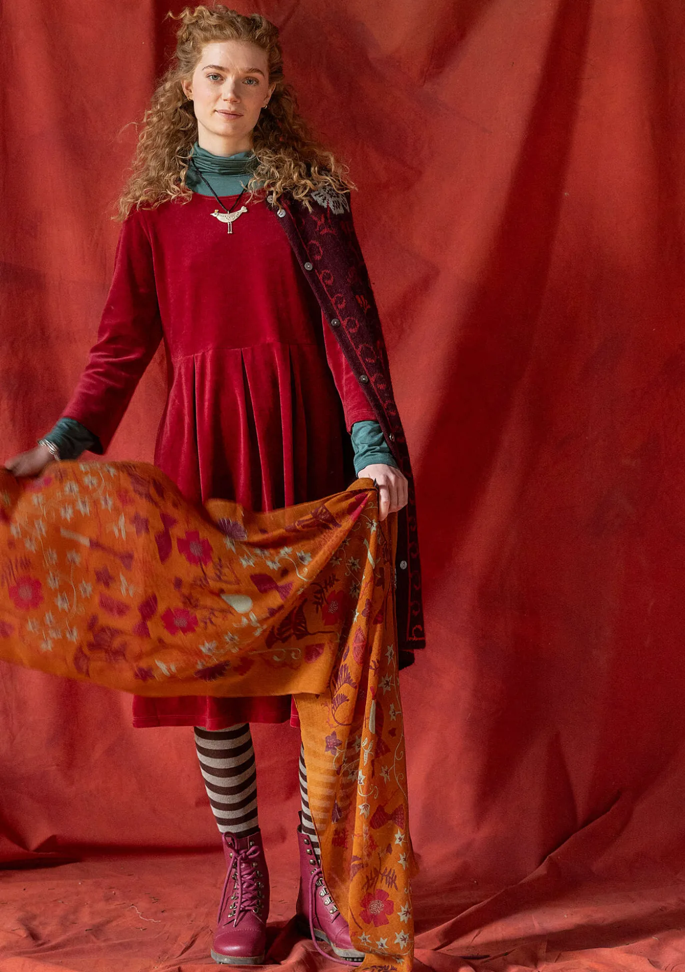 Gudrun Sjödén Velourskleid „Fyrverkeri“ aus Bio-Baumwolle/Recycling-Polyester^ Kleider