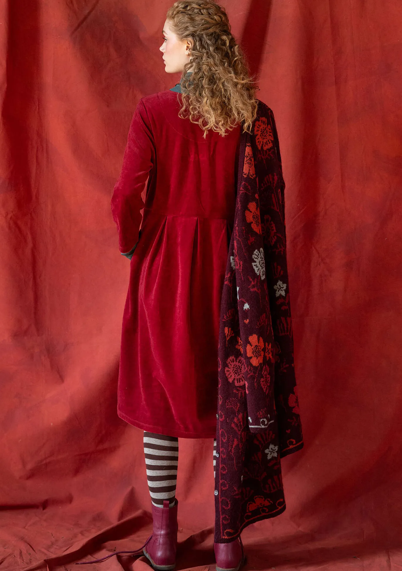 Gudrun Sjödén Velourskleid „Fyrverkeri“ aus Bio-Baumwolle/Recycling-Polyester^ Kleider